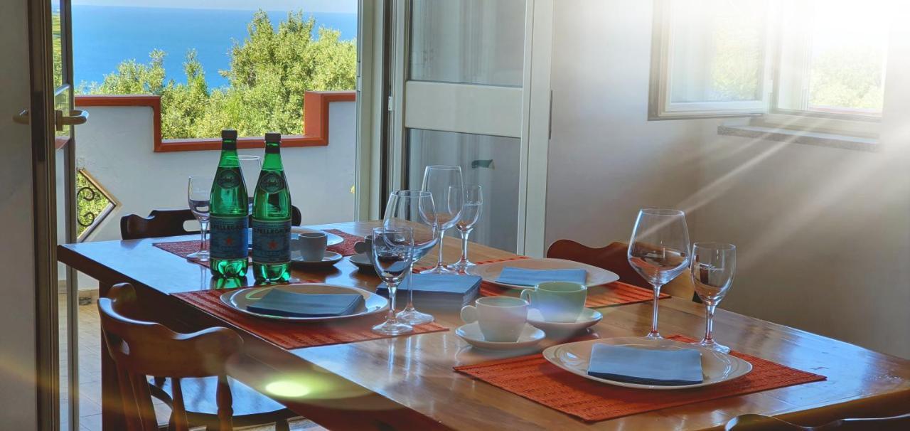 Cichello Apartments Capo Vaticano Exterior photo